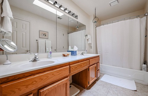 Pinal County House | Sun Lakes Gated Community 2bd2bth. Tranquil backyard perfect vacation relaxation