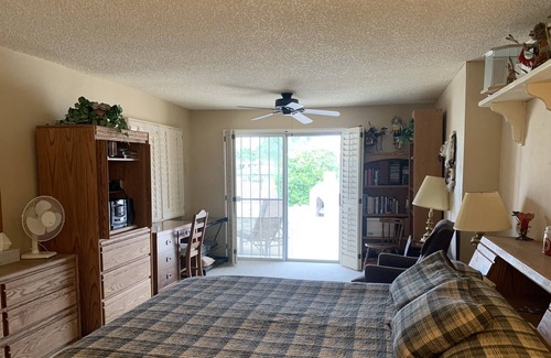 Cottonwood House | Sun Lakes Resort , 3 Bed, 3 Bath in Cottonwood CC. Back patio on the golf course