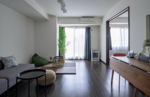 Higashi Apartment | Sun North