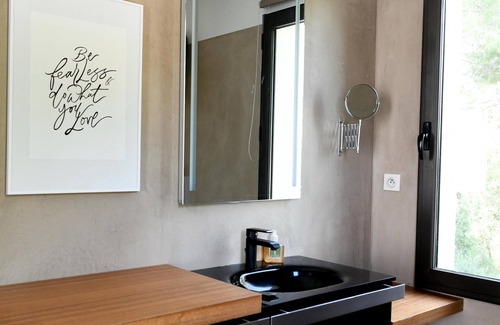 Aubais Villa | Sun, relaxation, heated pool, air conditioning in a garrigue setting