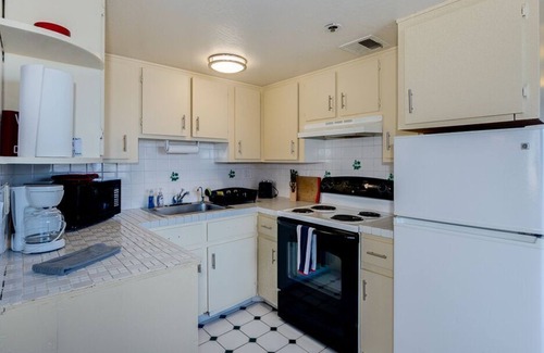 Surprise House | Sun Ridge Resort 307