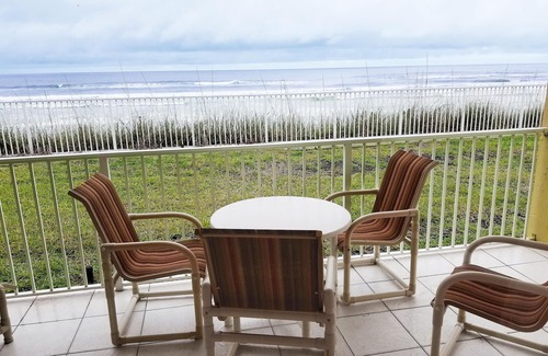 New Smyrna Beach Condo | Sun. Sand. Simple Stay | Ground-Floor 2BR Retreat