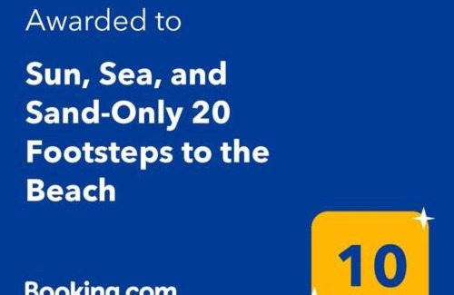 Korinthos House | Sun, Sea, and Sand-Only 20 Footsteps to the Beach