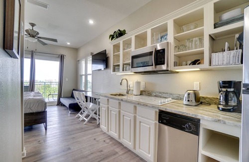 Rosemary Beach Condo | "Sun Seeker 30A" #400 Studio Sleeps 3