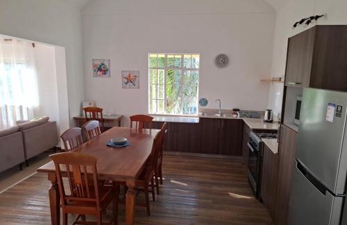 Tamarin Apartment | Sun Tonic
