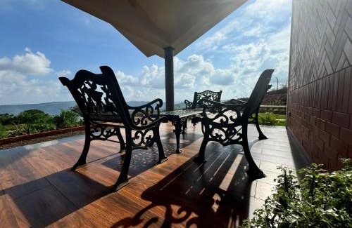 Mahabaleshwar Ski Chalet | Sunberry Farms