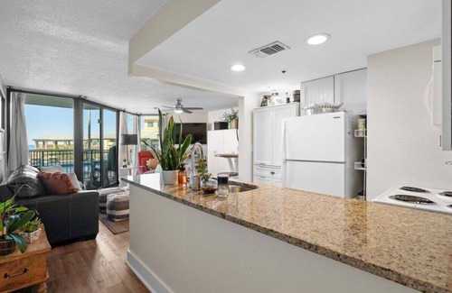 Panama City Beach Condo | Sunbird 110W 1 BR 1 BA - Free Beach Chairs