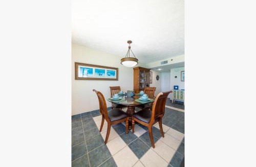 Panama City Beach House | Sunbird 1205W 'Compass Rose Penthouse'