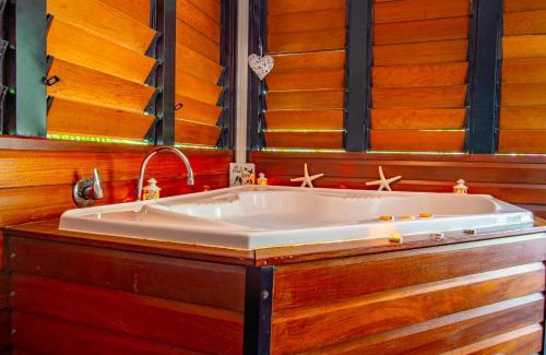 Agnes Water Villa | Sunbird Gardens