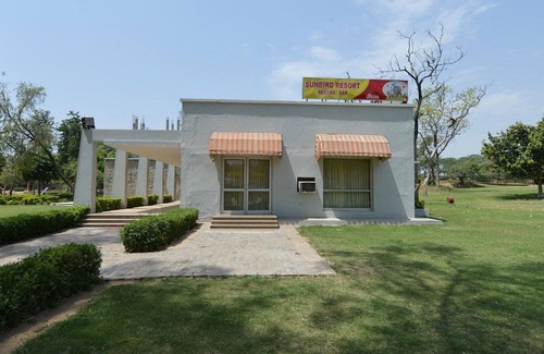 Surajkund Hotel | Sunbird Tourist Resort