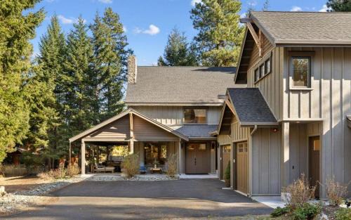 Cle Elum House | Suncadia 5 Bdrm Home with Mother In Law Unit