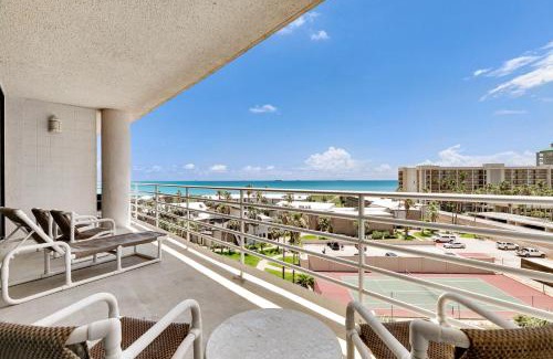 South Padre Island House | Sunchase IV Resort by Padre Getaways