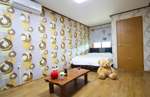 Tarimok House | Suncheon Bay Baramuieondeok Pension