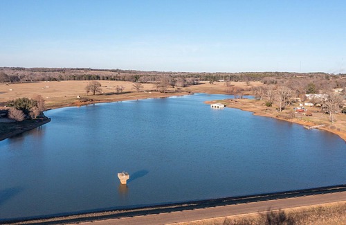 Lindale House | Sundance RV for Horsepark stays in Tyler, TX.