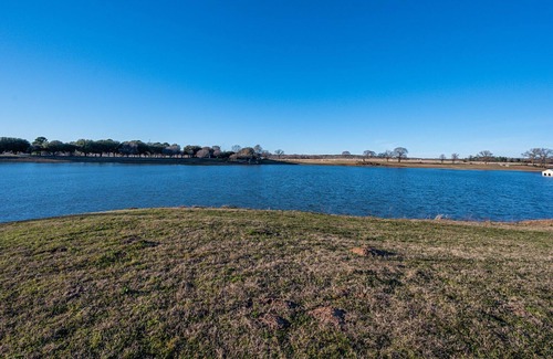 Lindale House | Sundance RV for Horsepark stays in Tyler, TX.