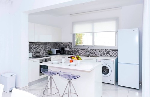 Ayia Napa Villa | SUNDAY - 3bed Villa walking distance to Ayia Napa Center