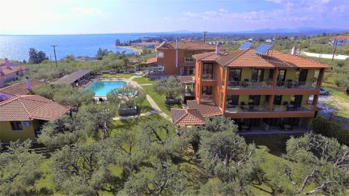 Gerakini Apartment | Sunday Resort