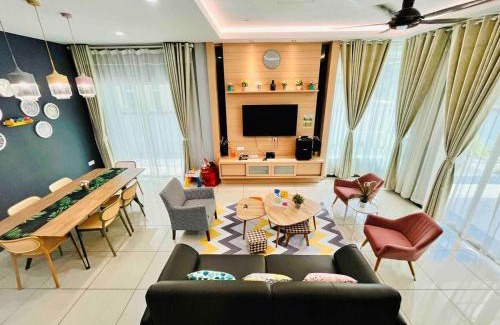 Kampung Bakau House | Sunday Villa 14 pax with jacuzzi pool