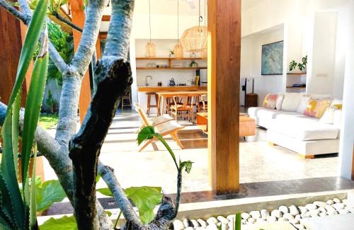 Kuta Villa | SUNDAY Villa with private pool, near centre and beach