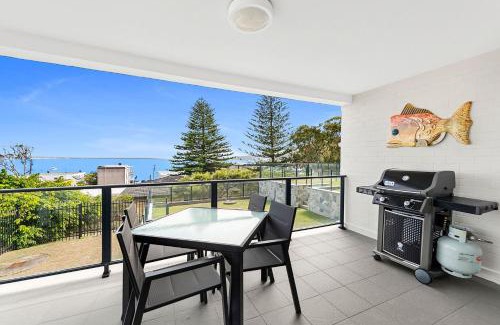 Shoal Bay Apartment | Sundeck Unit 1 51 Ronald Avenue
