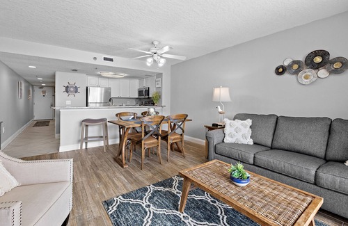 Destin Condo | SunDestin 1803 by Scenic Stays