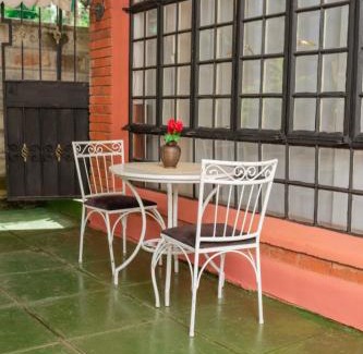 Nairobi Apartment | Sundowner 2 Bedroom Apartment Near Westgate