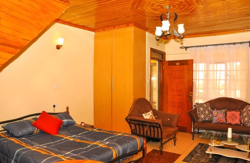 Nairobi Hotel | Sundowner Studio