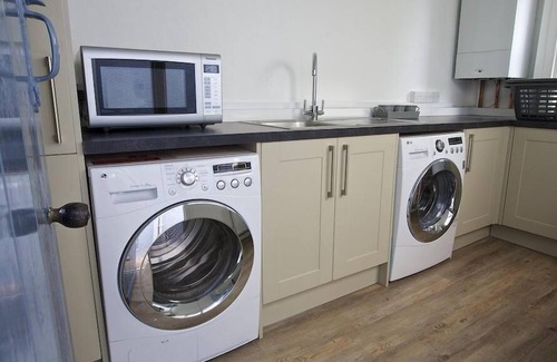 Salcombe Cottage | SUNDOWNERS, pet friendly, luxury holiday cottage in Salcombe