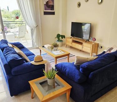 Peyia Town Apartment | Sunflower - 3 bedroom spacious apartment, Peyia