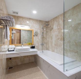 Ngo Quyen Apartment | Sunflower International Village