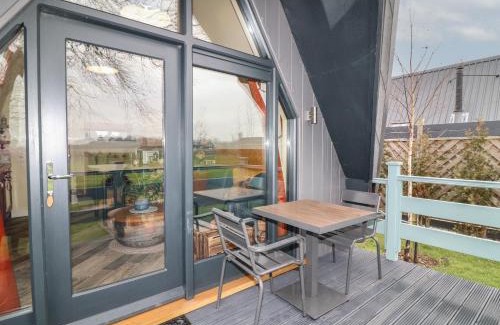North Wheatley House | Sunflower Lodge