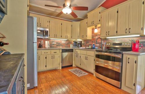 San Marcos House | Sunflower Ridge Cottage
