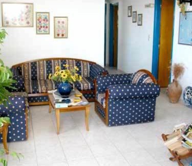 Amoopi Apartment | Sunflower studios