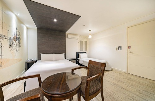 Dongseon-dong Hotel | Sungshin University Station R