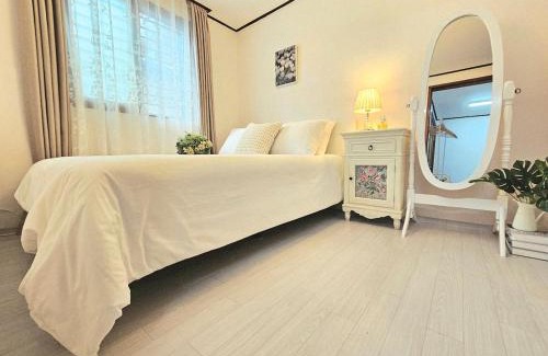 Seongsu Apartment | Sungsu Stay #Newly Opened #2-min walk to Han River #Entire place#5-min walk to the airport bus#Hotel bedding#great value