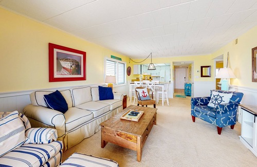 Ocean City Condo | Sunkissed Beachfront Condo w/Private Balcony, Central A/C, Private Washer/Dryer