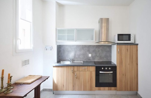 Quartier du Port Apartment | SunlightProperties L'ARTISTE: a charming apartment in the Port area of Nice