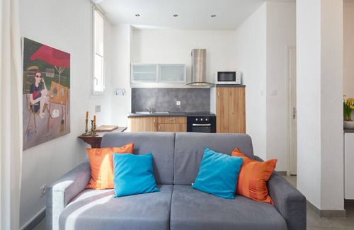 Quartier du Port Apartment | SunlightProperties L'ARTISTE: a charming apartment in the Port area of Nice