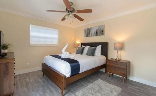 South Lake House | Sunlit Escape 3BR and 2BA with Private Pool and Backyard