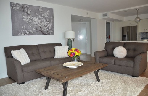 Isla del Sol Condo | Sunlit Mornings. Peaceful Nights. Isla del Sol