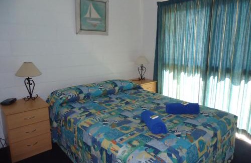 Kinka Beach Hotel | Sunlover Lodge