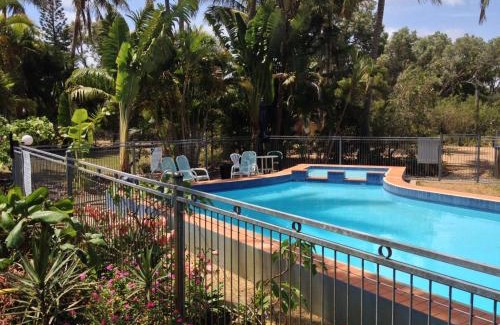Kinka Beach Hotel | Sunlover Lodge