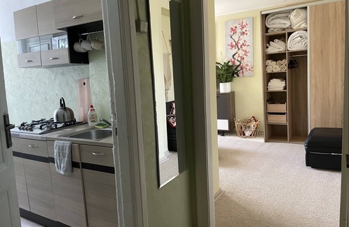Grizinkalns Apartment | Sunny 1 Br Apt in Center Next to Park