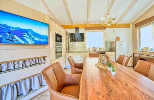 Kaprun Apartment | Sunny 2-bedroom apartment in a great location