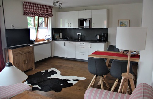 Oberstdorf Apartment | Sunny 2-room apartment with south/west-facing balcony. Summer mountain railway ticket included