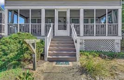 Ortley Beach House | Sunny 5 bedroom house in Seaside Park