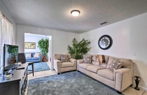 Gainesville House | Sunny Abode, 10 Mi to University of Florida!