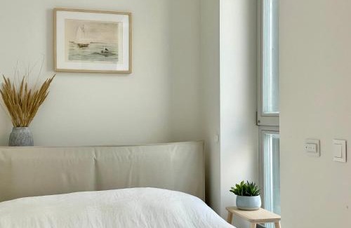 Juodkrante Apartment | Sunny apartment with forest view