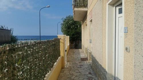 Rometta Marea House | Sunny Beach Home