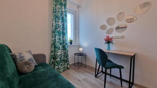 Brzezno Apartment | Sunny Bresno Apartment